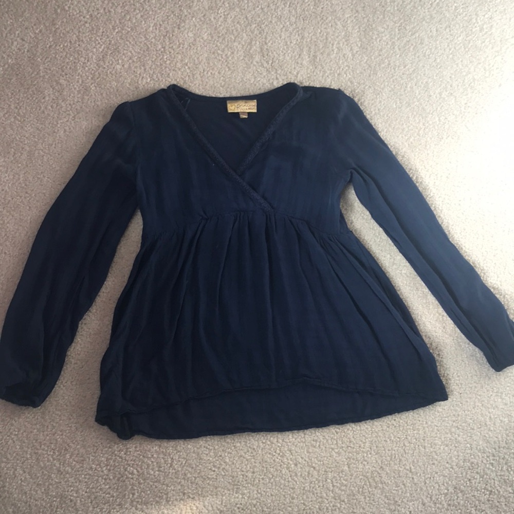 Navy blue long sleeve shirt